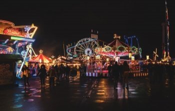 Take Your High Class London Escort To Hyde Park