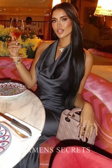 english escorts london busty elite party girl NATALIE