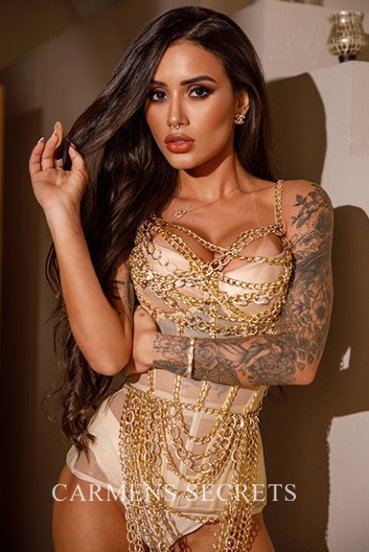 elite london escorts hot young girls petite PETRA